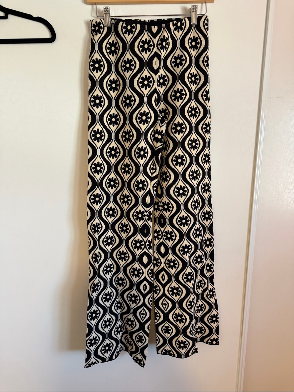 Finders keepers Quinn knit pants - Picture 2 of 4